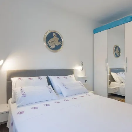 Ruza By Interhome Сasa de vacaciones Fažana